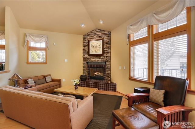 15026 40th Avenue W #8-202, Lynnwood, WA 98087