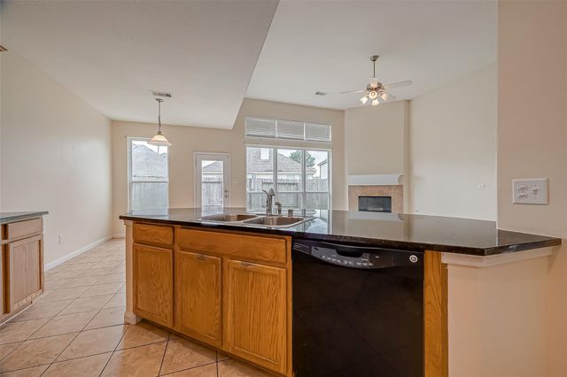 5703 Langham Dawn Lane, Houston, TX 77084