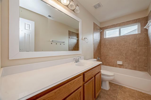 5703 Langham Dawn Lane, Houston, TX 77084