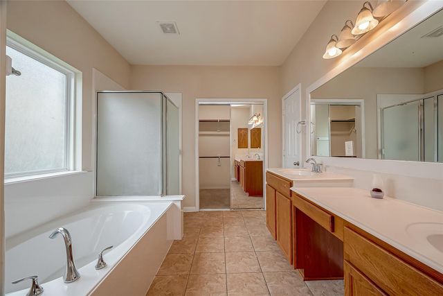 5703 Langham Dawn Lane, Houston, TX 77084