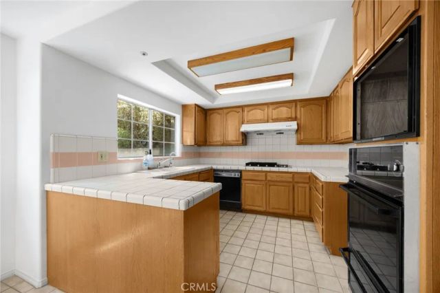 2644 Westminster Avenue, Alhambra, CA 91803