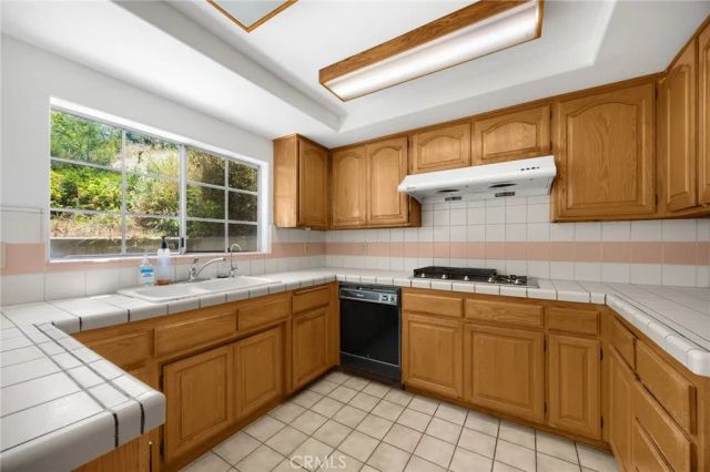 2644 Westminster Avenue, Alhambra, CA 91803