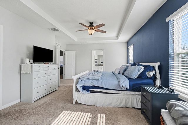 33135 SAND CREEK DRIVE, Wesley Chapel, FL 33543