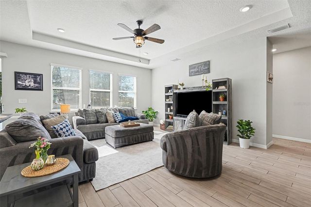 33135 SAND CREEK DRIVE, Wesley Chapel, FL 33543