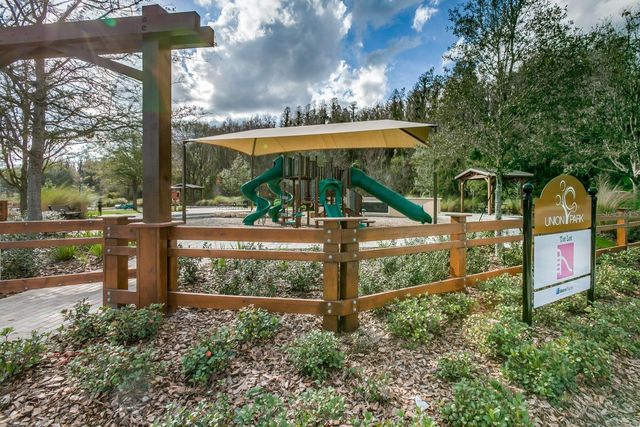 33135 SAND CREEK DRIVE, Wesley Chapel, FL 33543