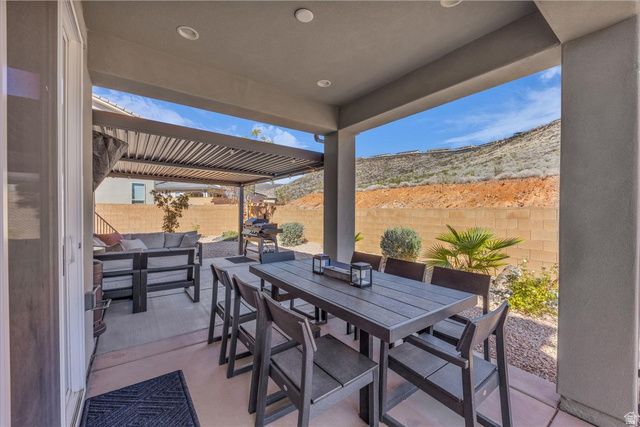 1426 N RUSTICO DR, Washington, UT 84780