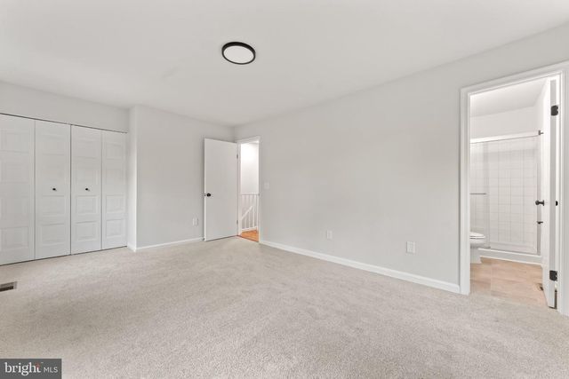 10714 WAKEMAN DR, Fredericksburg, VA 22407