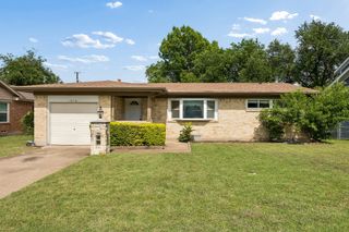 1216 Bluebird Lane, Garland, TX 75042