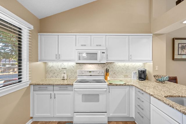 203 Baslow Ct Apt 16D, Myrtle Beach, SC 29572