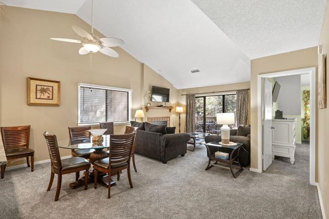 203 Baslow Ct Apt 16D, Myrtle Beach, SC 29572