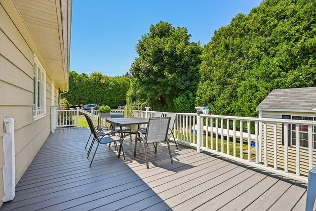 34 Duston Dr, Methuen, MA 01844