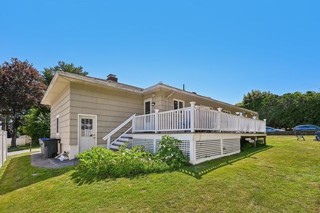34 Duston Dr, Methuen, MA 01844