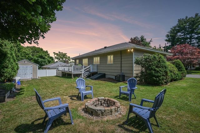 34 Duston Dr, Methuen, MA 01844