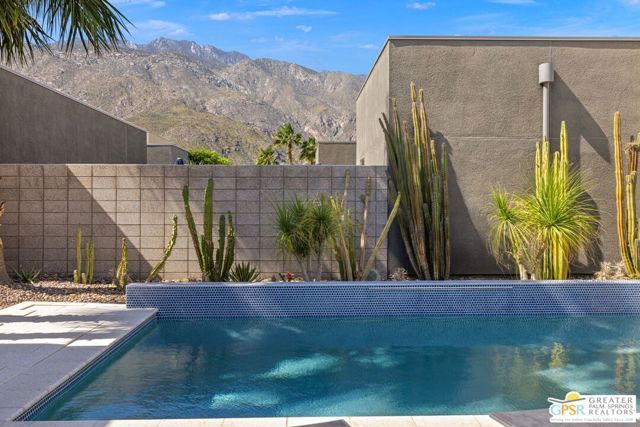1065 Dane Drive, Palm Springs, CA 92262