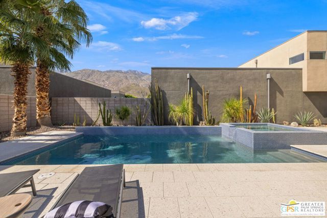 1065 Dane Drive, Palm Springs, CA 92262