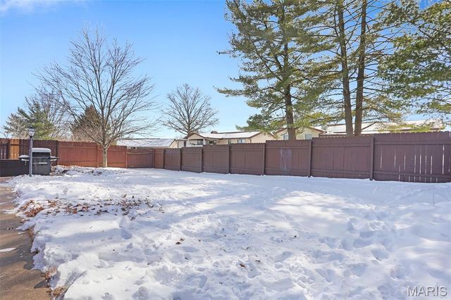 51 Berkshire Drive, Washington, MO 63090