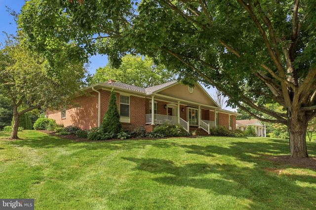 20011 CHERRY HILL CIR, Hagerstown, MD 21742