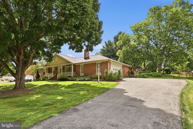 20011 CHERRY HILL CIR, Hagerstown, MD 21742