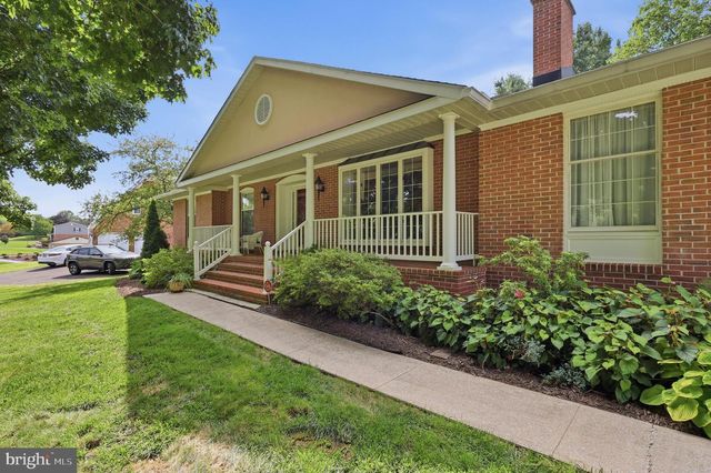 20011 CHERRY HILL CIR, Hagerstown, MD 21742
