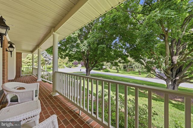 20011 CHERRY HILL CIR, Hagerstown, MD 21742