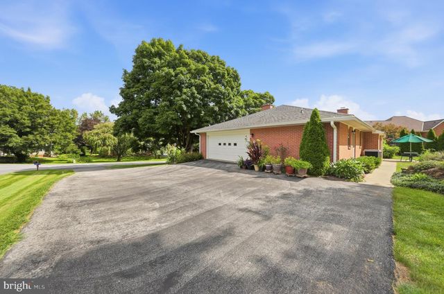 20011 CHERRY HILL CIR, Hagerstown, MD 21742