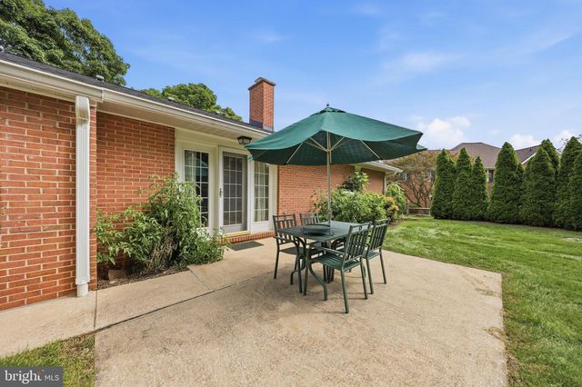 20011 CHERRY HILL CIR, Hagerstown, MD 21742