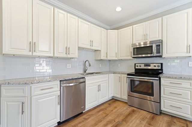 396 E Mithoff Street, Columbus, OH 43206