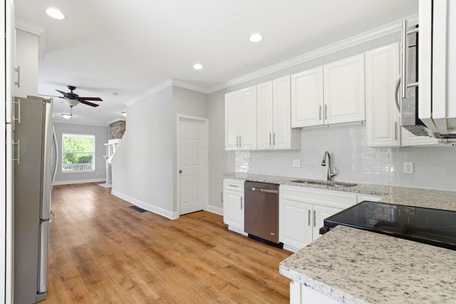 396 E Mithoff Street, Columbus, OH 43206