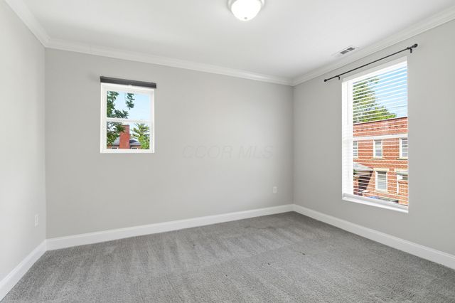 396 E Mithoff Street, Columbus, OH 43206