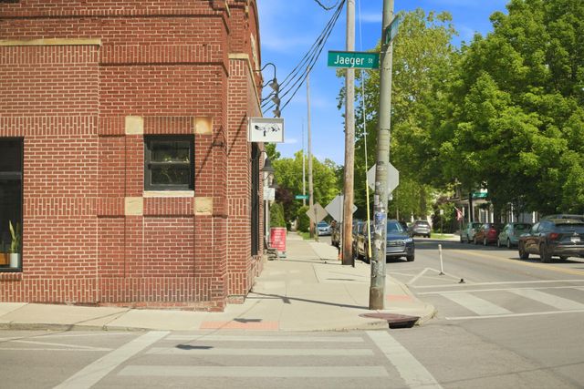 396 E Mithoff Street, Columbus, OH 43206