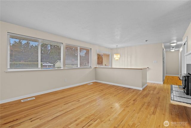 16709 58th Place W, Lynnwood, WA 98037