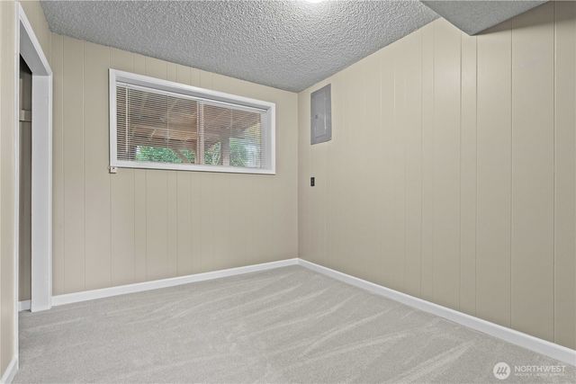 16709 58th Place W, Lynnwood, WA 98037