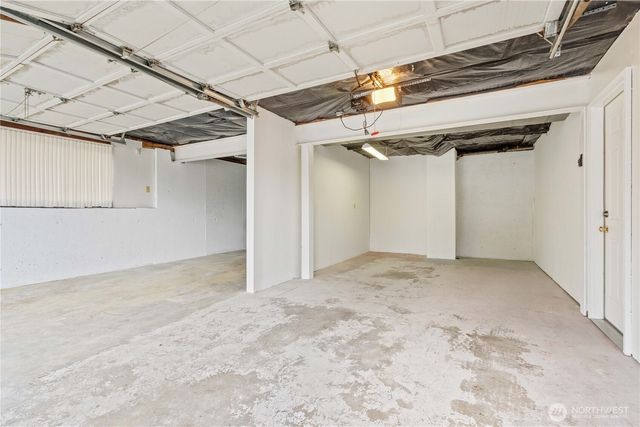 16709 58th Place W, Lynnwood, WA 98037