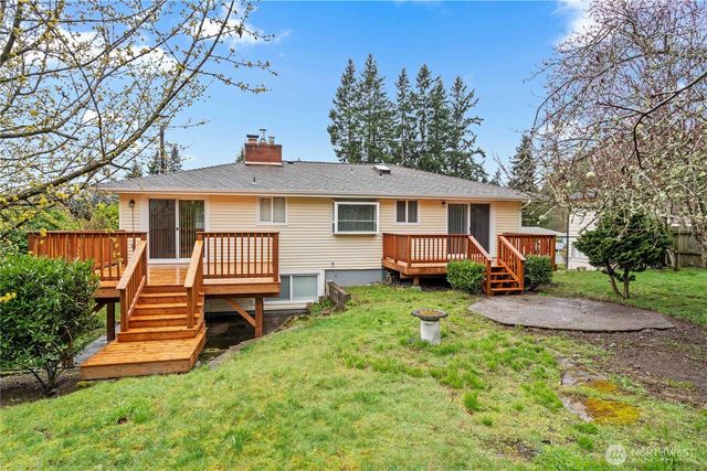 16709 58th Place W, Lynnwood, WA 98037