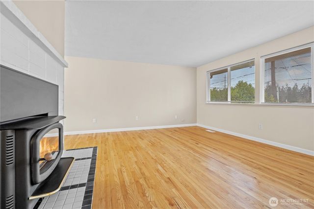 16709 58th Place W, Lynnwood, WA 98037