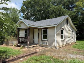712 N Myrtle Street, Gastonia, NC 28052