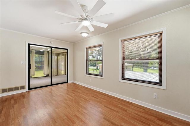 2012 S Ralston Avenue, Independence, MO 64052