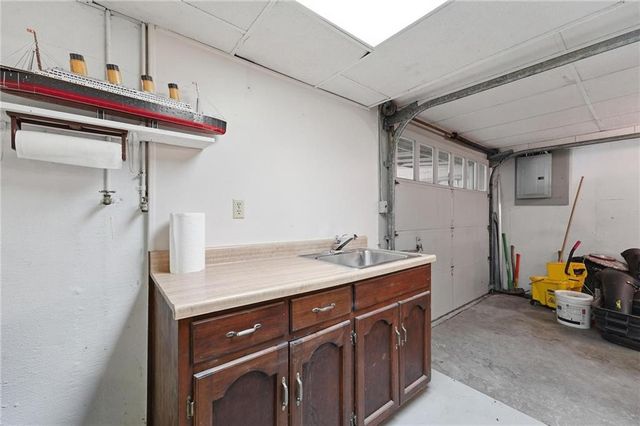 2012 S Ralston Avenue, Independence, MO 64052