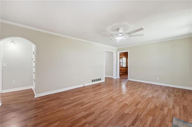 2012 S Ralston Avenue, Independence, MO 64052