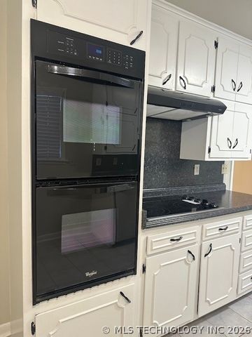 6966 E 20th Place, Tulsa, OK 74112