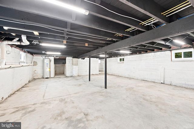 107 BROAD AVE, Ewing, NJ 08618