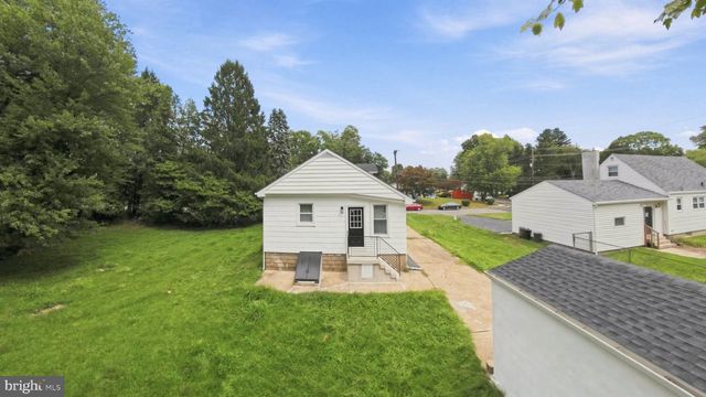 107 BROAD AVE, Ewing, NJ 08618