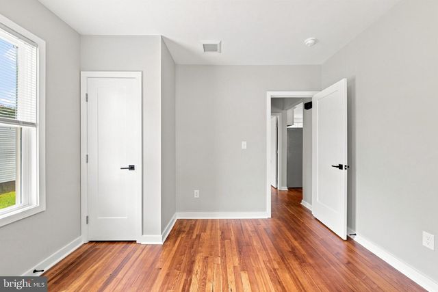107 BROAD AVE, Ewing, NJ 08618