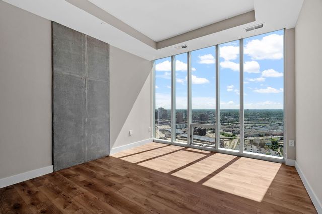 360 N 5th Street 3111, Minneapolis, MN 55401