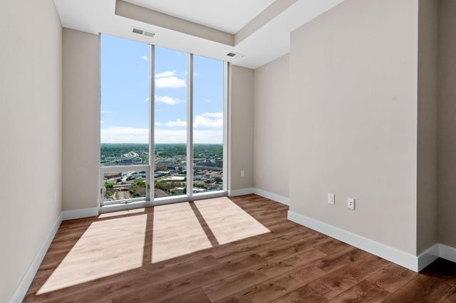 360 N 5th Street 3111, Minneapolis, MN 55401