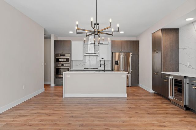 360 N 5th Street 3111, Minneapolis, MN 55401