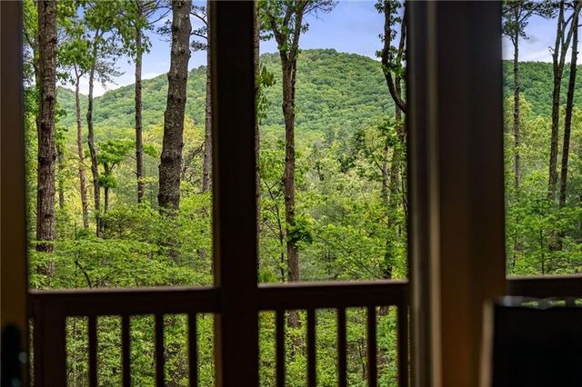 245 Old Anderson Creek, Ellijay, GA 30536