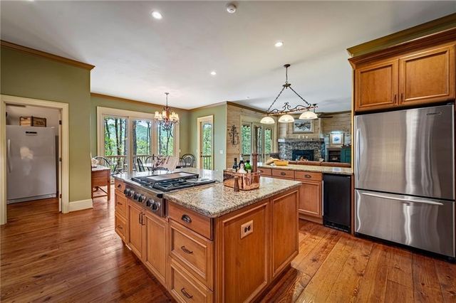 245 Old Anderson Creek, Ellijay, GA 30536