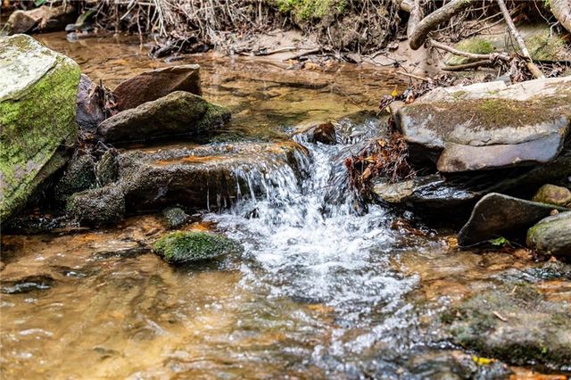 245 Old Anderson Creek, Ellijay, GA 30536