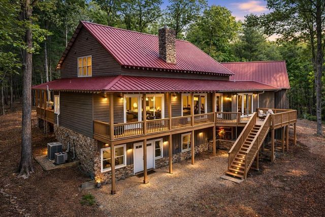 245 Old Anderson Creek, Ellijay, GA 30536